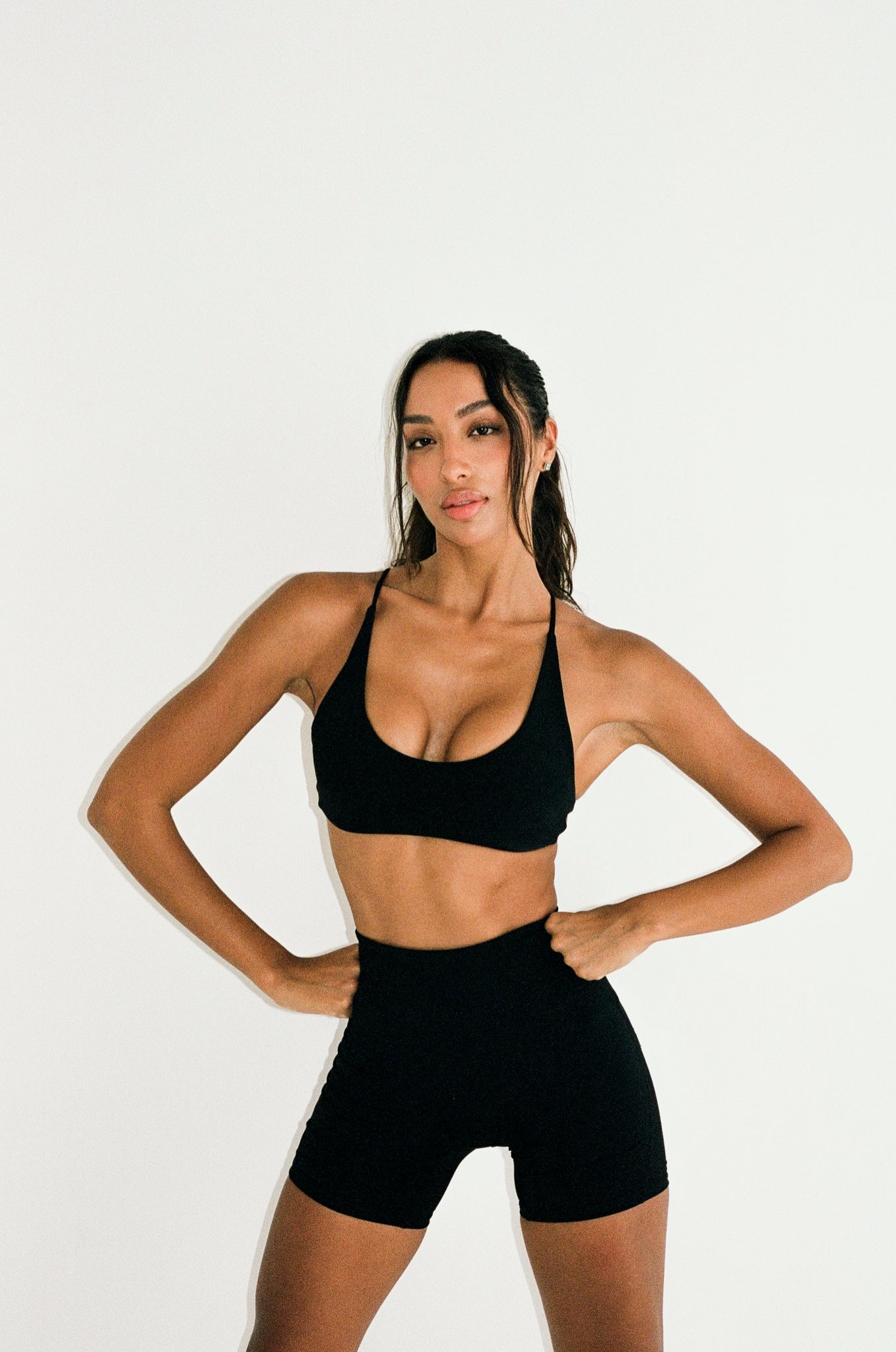 Cross Short